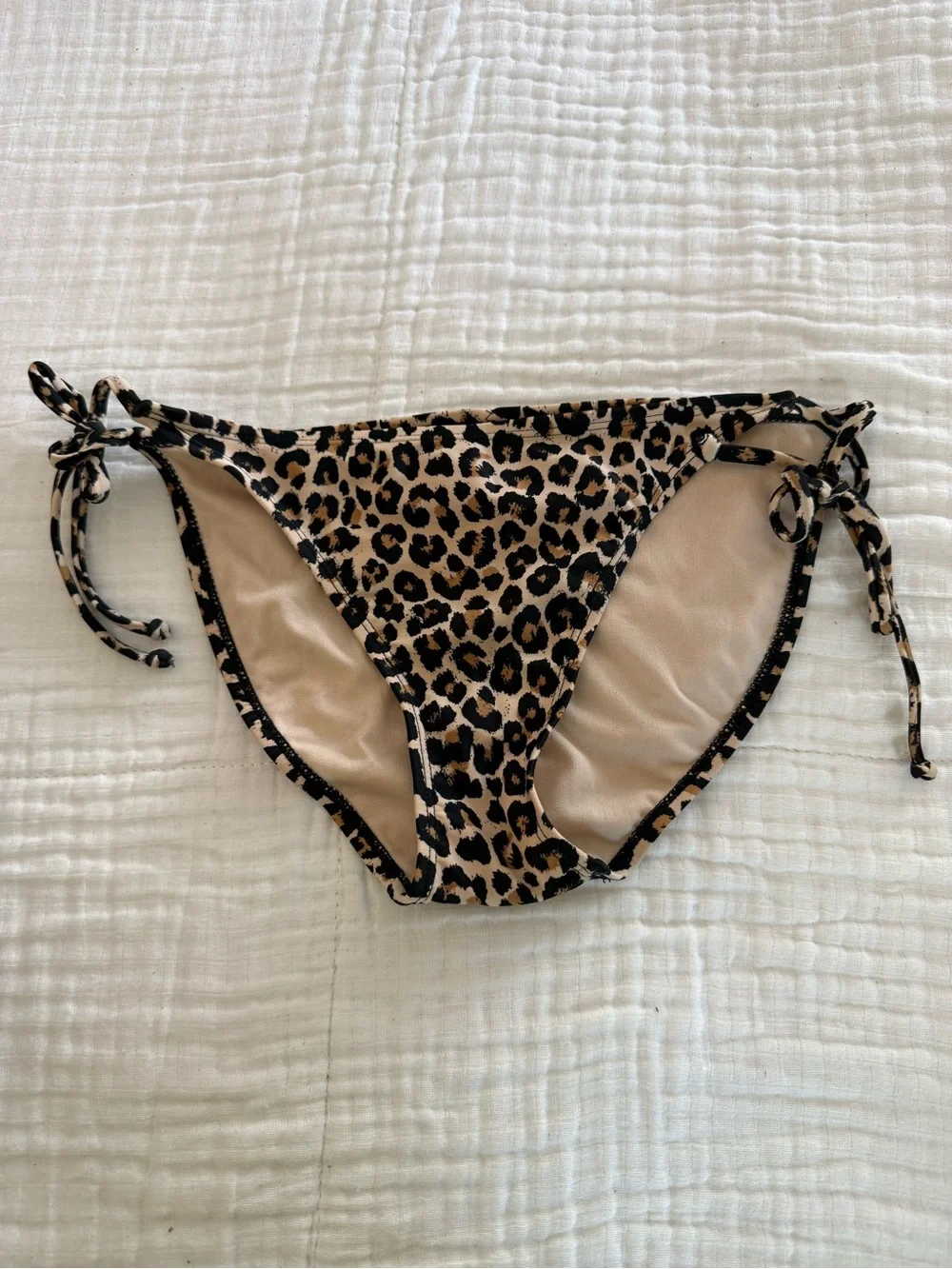 Xhilaration Side Tie Bikini Bottoms Size Medium